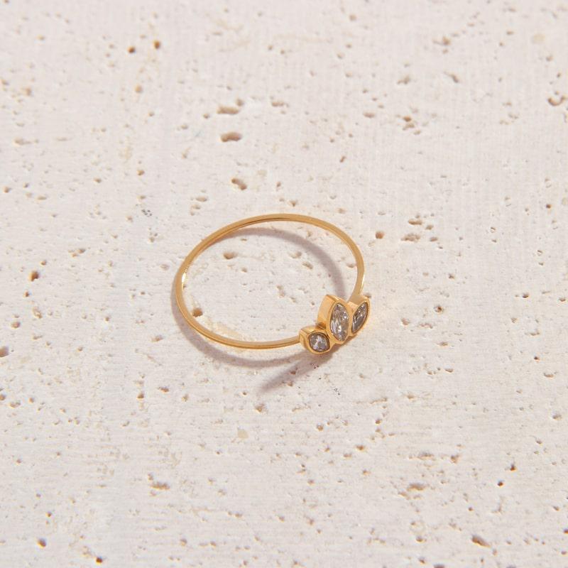 Diva Ring