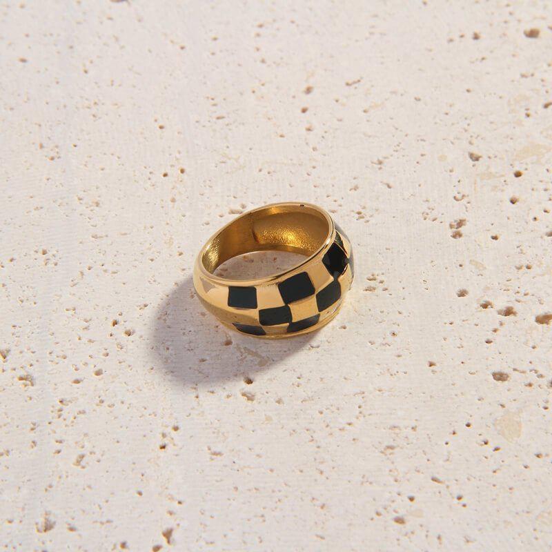 Ilaria Ring