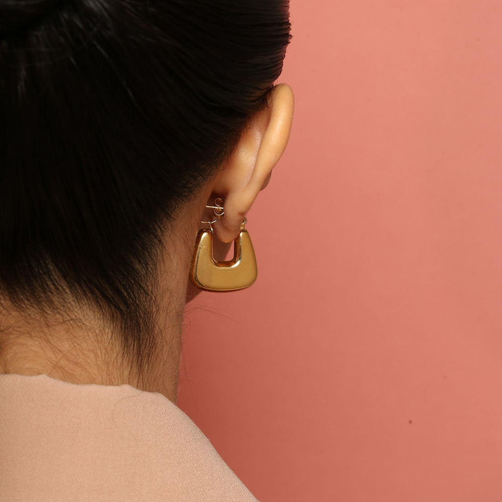 Mariangela Hoops