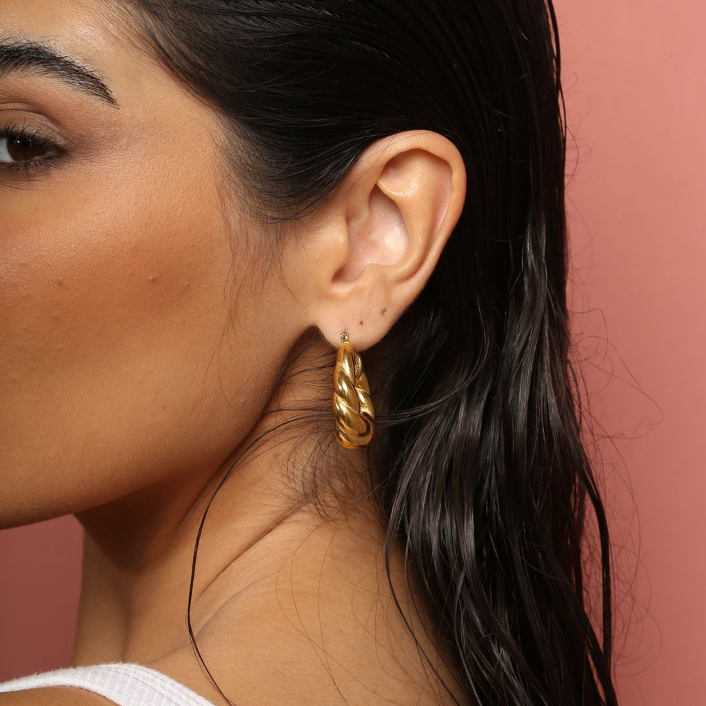 Martina Hoops