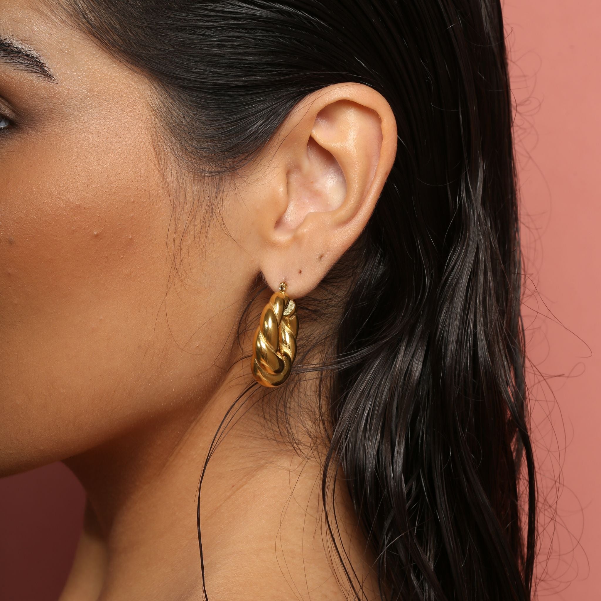Martina Hoops