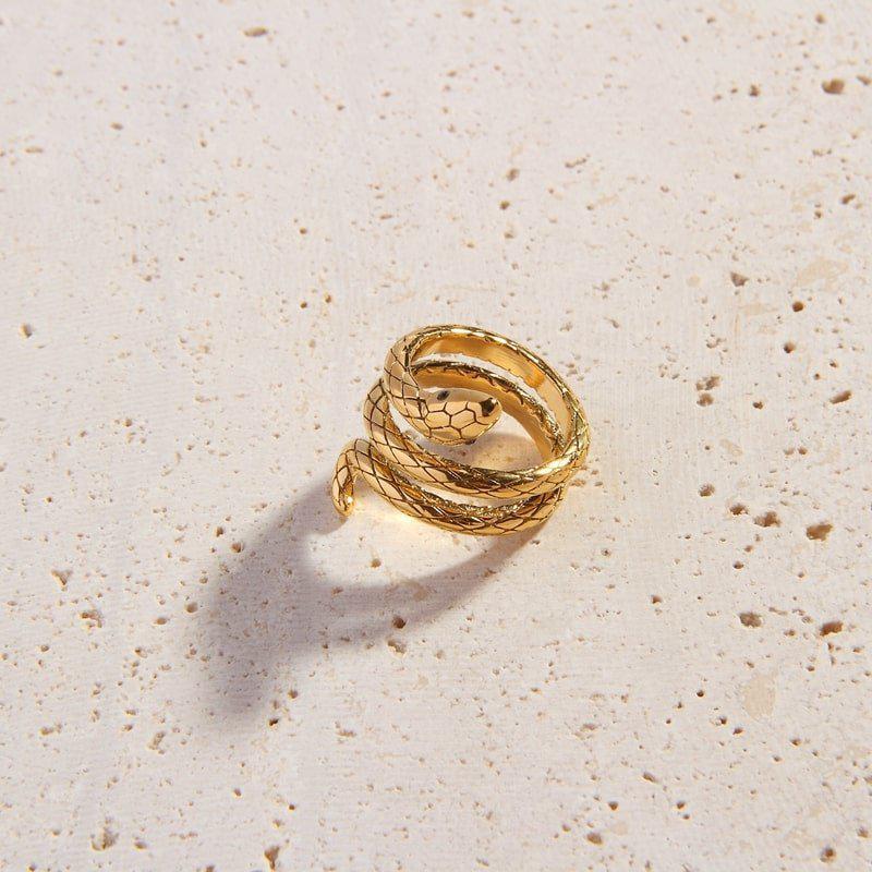 Nieve Ring