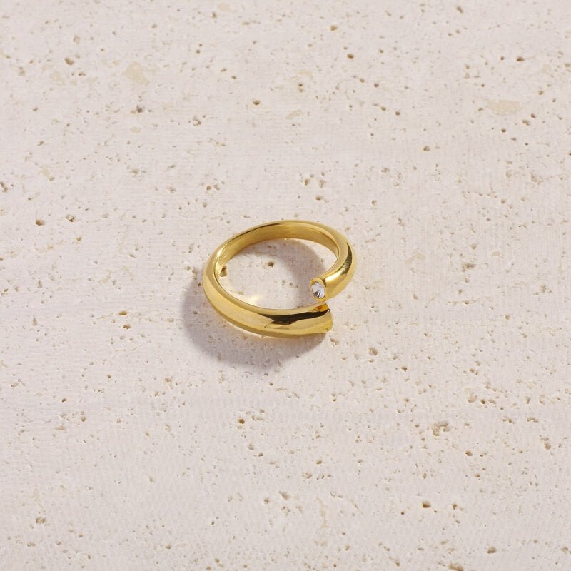 Placida Ring